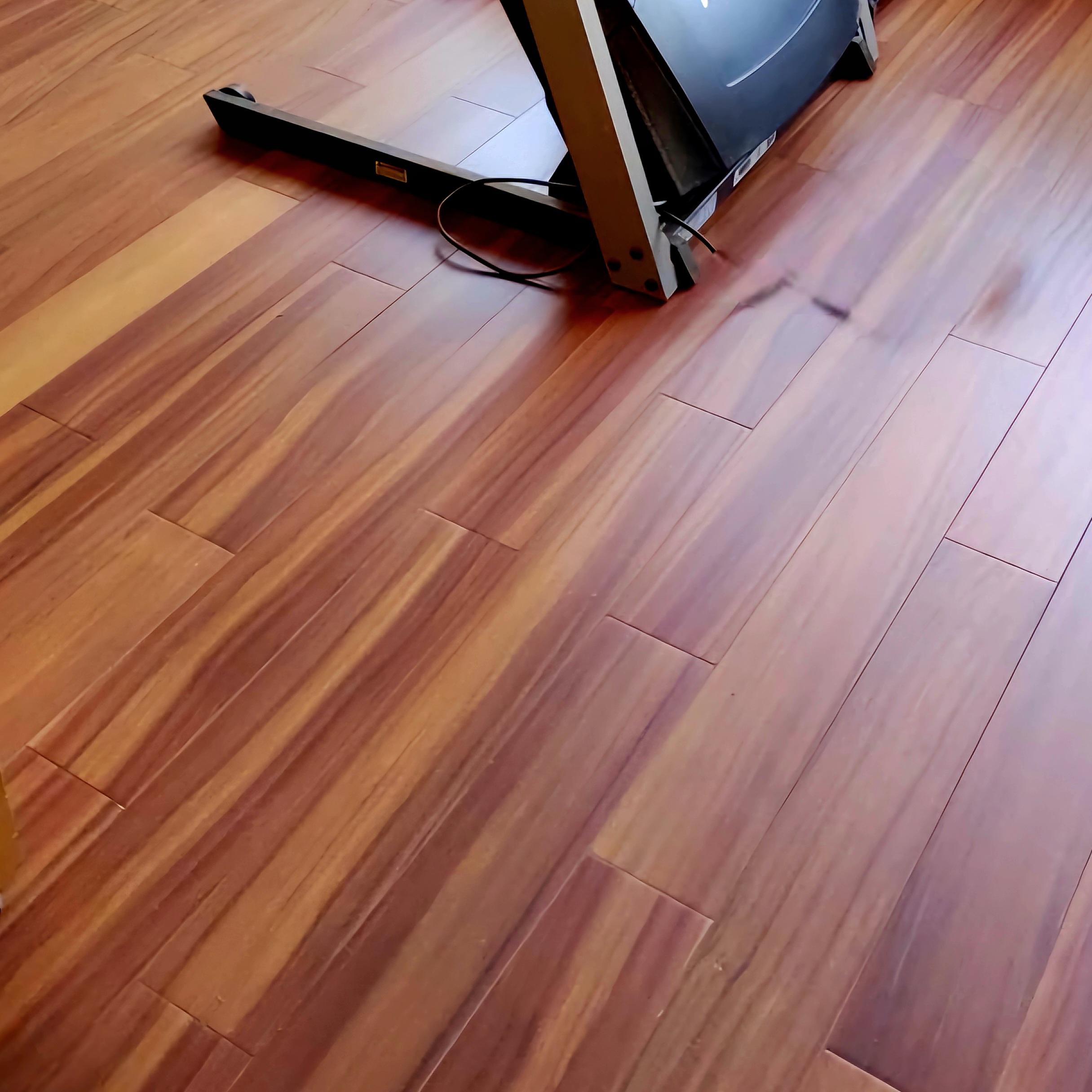 Piso Cumaru_20250723-WA0023 PISO DE INGENIERIA MADERA CUMARU 9.2X127X910 MM SIN NUDOS